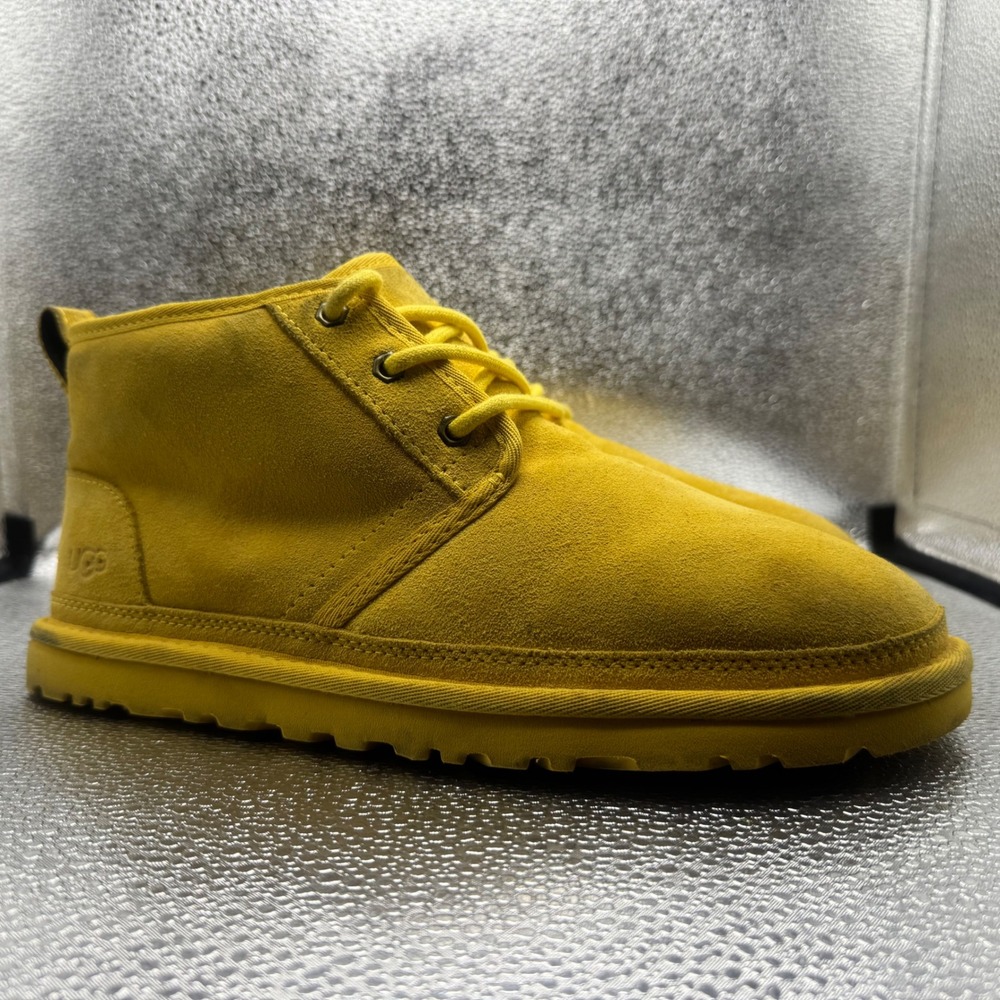 Size 9 UGG Neumel Chukka Boots Mens Yellow Good Suede Lace Up 3236